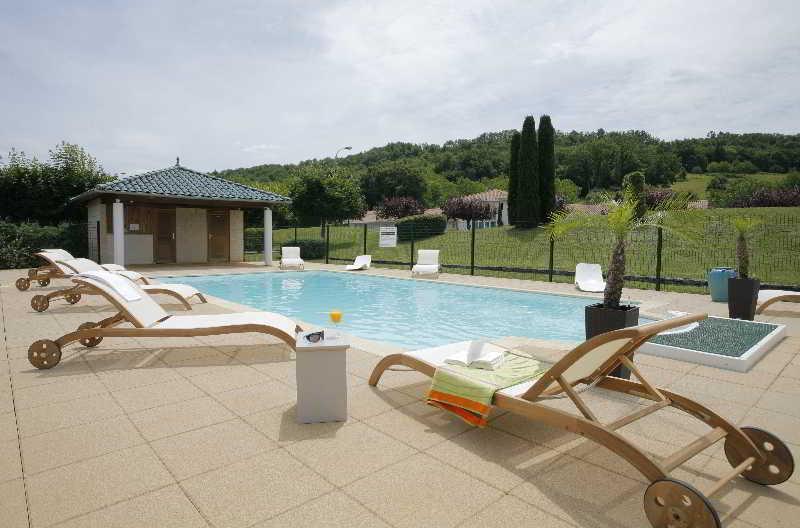 Hotel Grand Confort Le Moulin Rouge Terrasson Εξωτερικό φωτογραφία